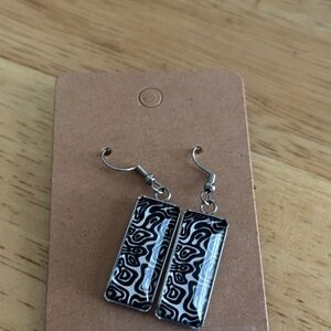 Legacy Jewelry & Accessories Black and Silver Patterned Earrings